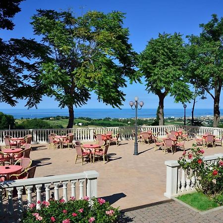 Hotel Bel Sit Senigallia Exterior photo