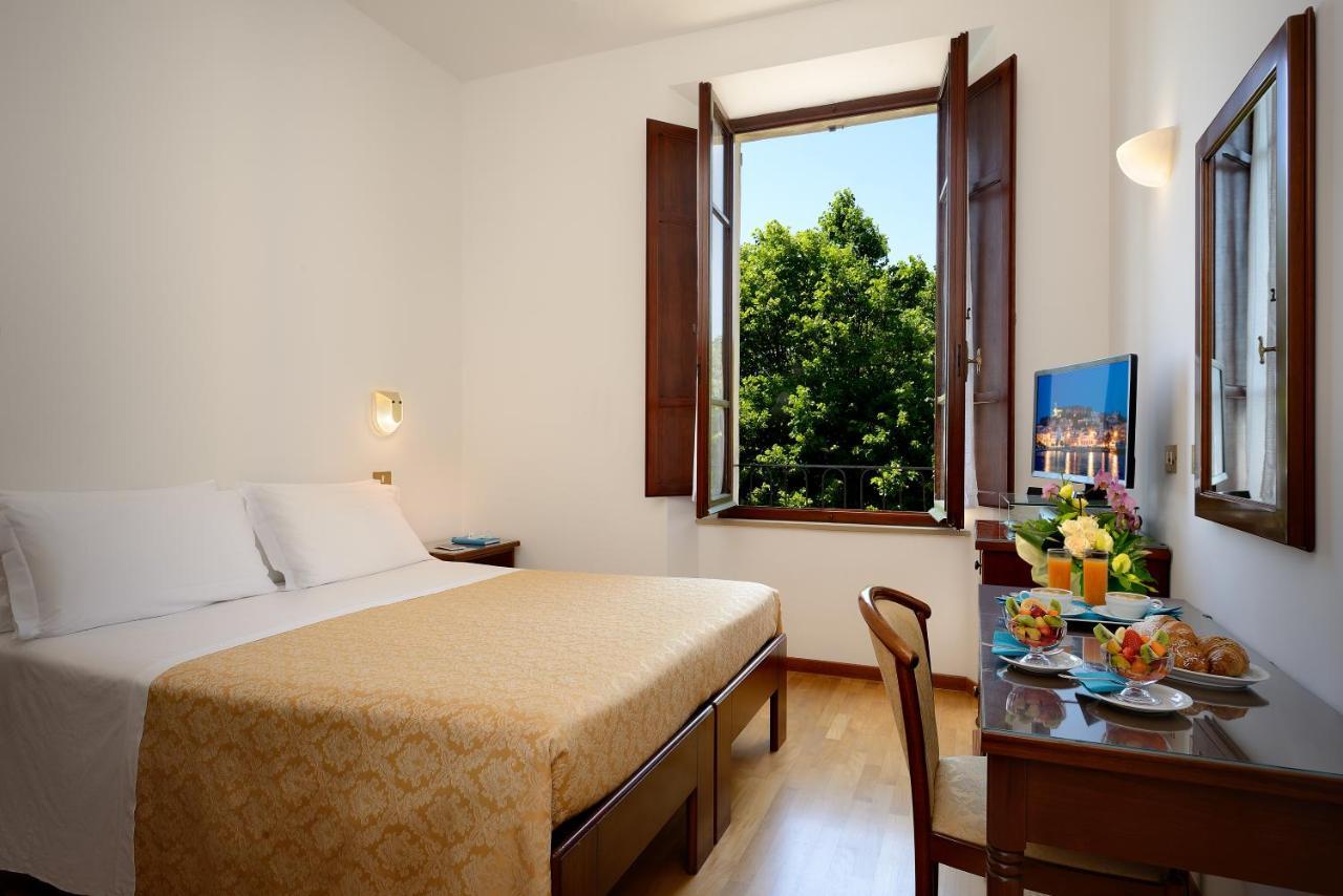 Hotel Bel Sit Senigallia Exterior photo