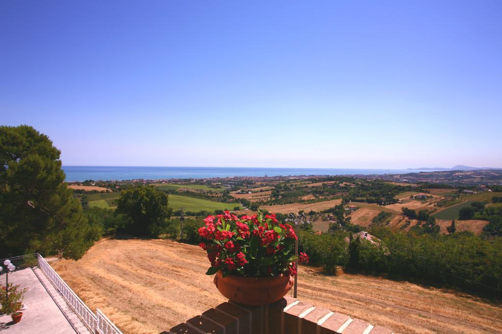 Hotel Bel Sit Senigallia Exterior photo