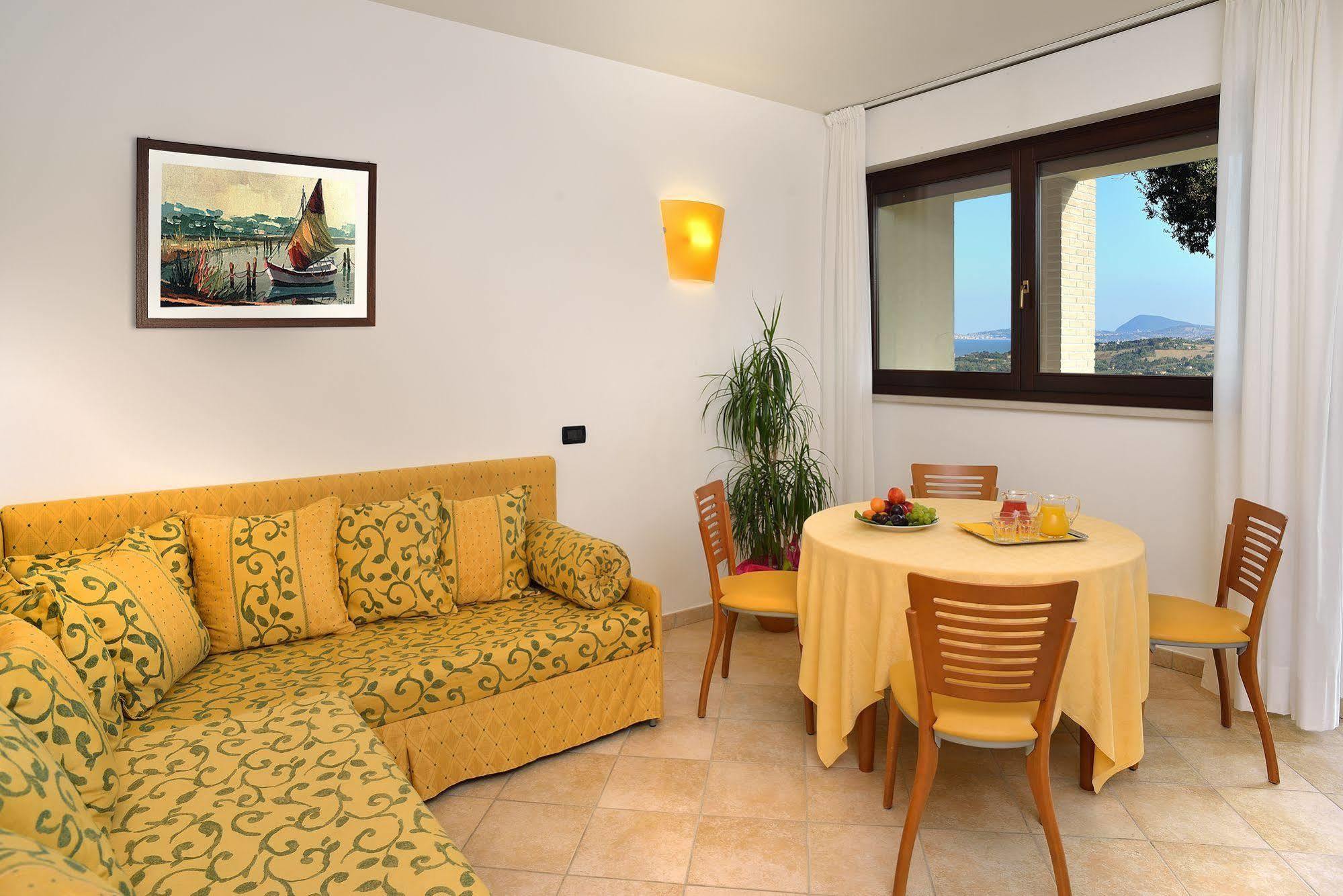Hotel Bel Sit Senigallia Exterior photo