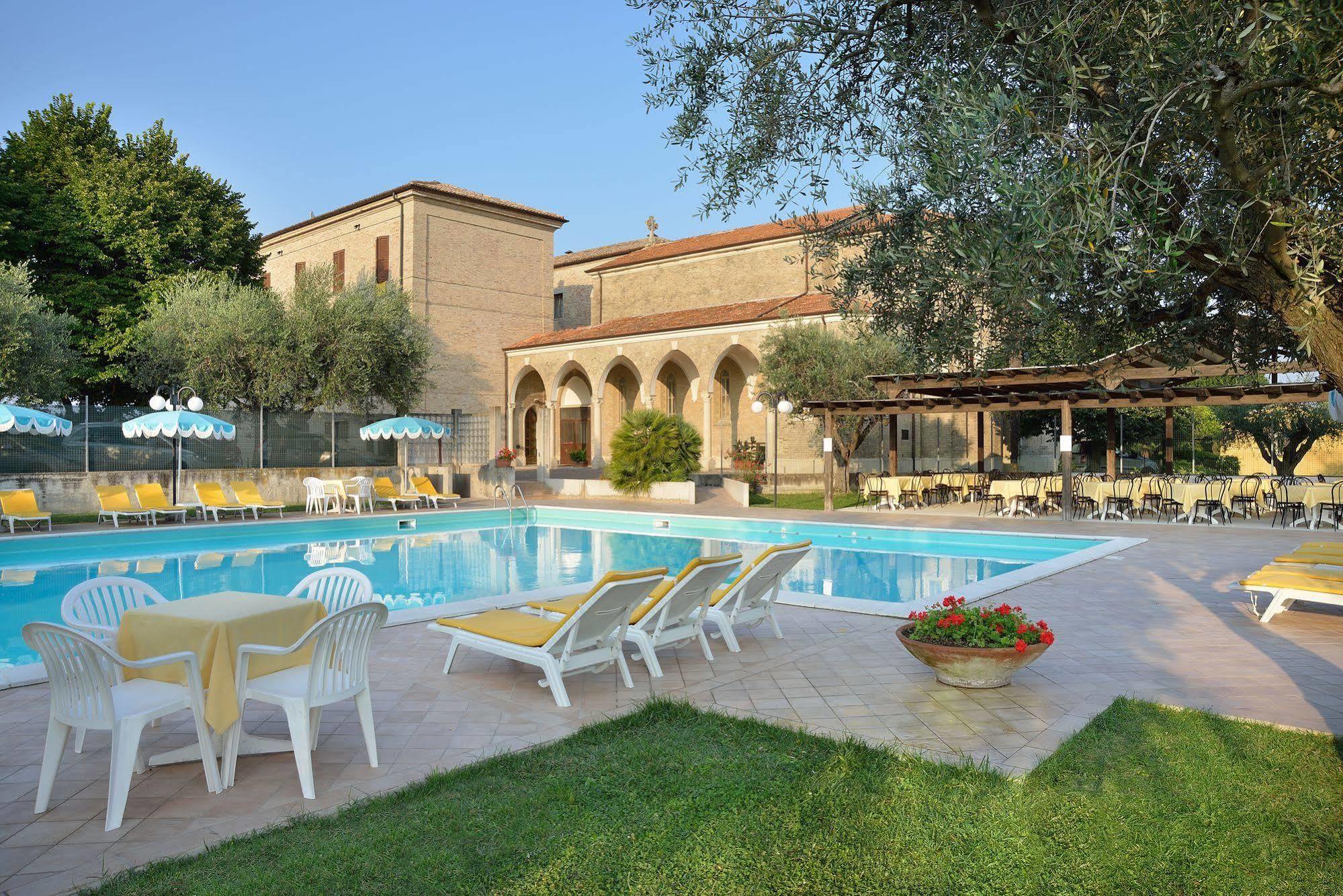 Hotel Bel Sit Senigallia Exterior photo