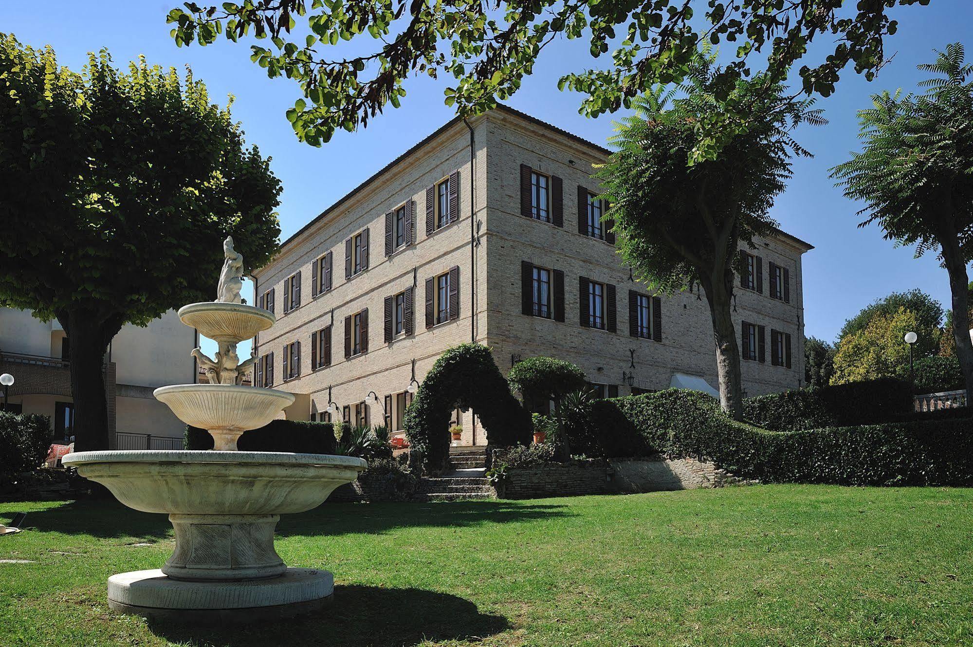 Hotel Bel Sit Senigallia Exterior photo
